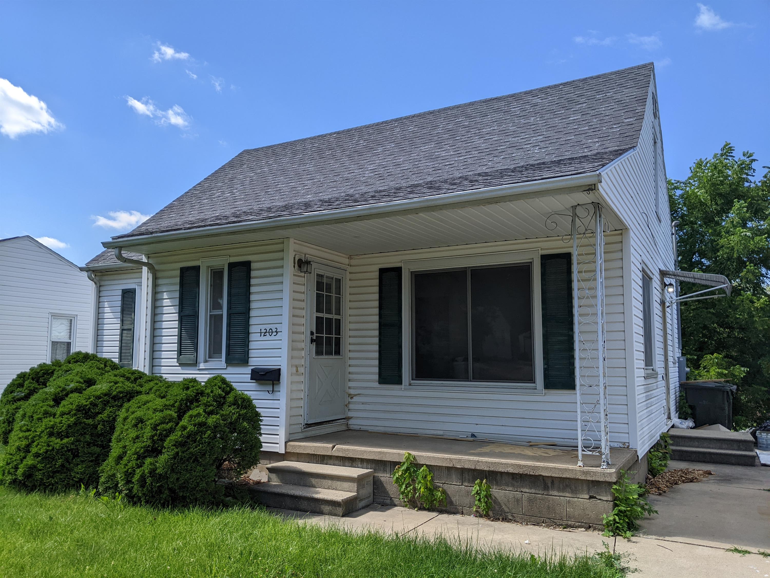 Property main image